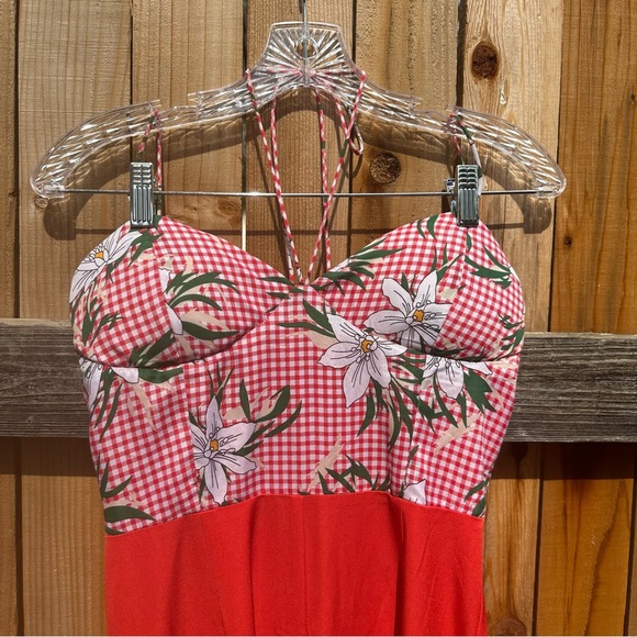 Clara Story Red Strappy Bustier Wide Leg Jumpsuit Floral Gingham Print Top Small - Picture 3 of 8